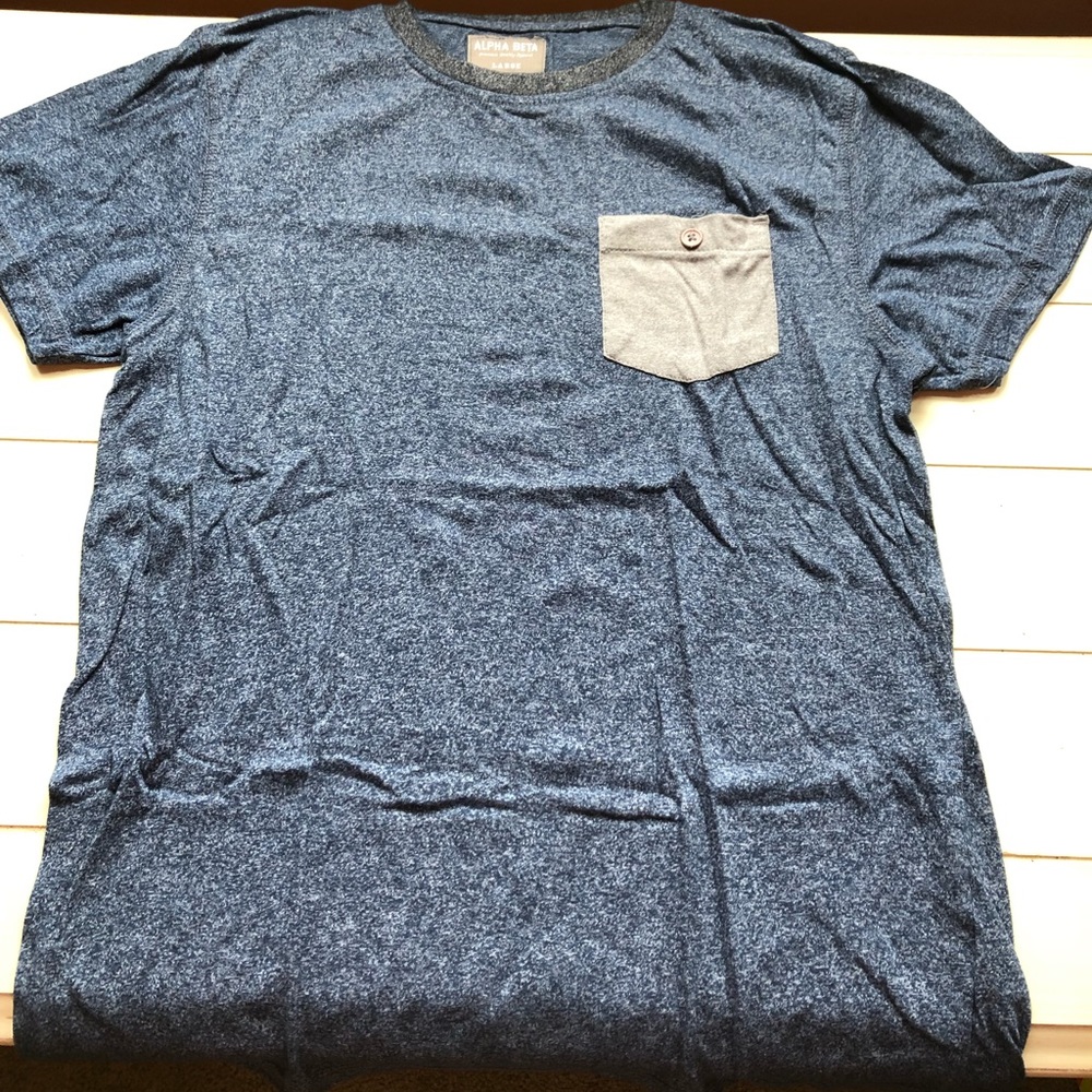 Men’s Blue Pocket T-shirt